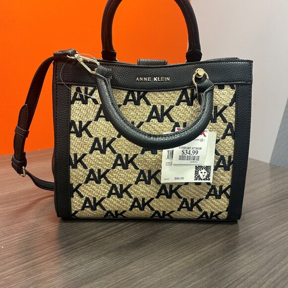****SOLD****Anne Klein NWT Crossbody or Top Handle Purse - Picture 1 of 8